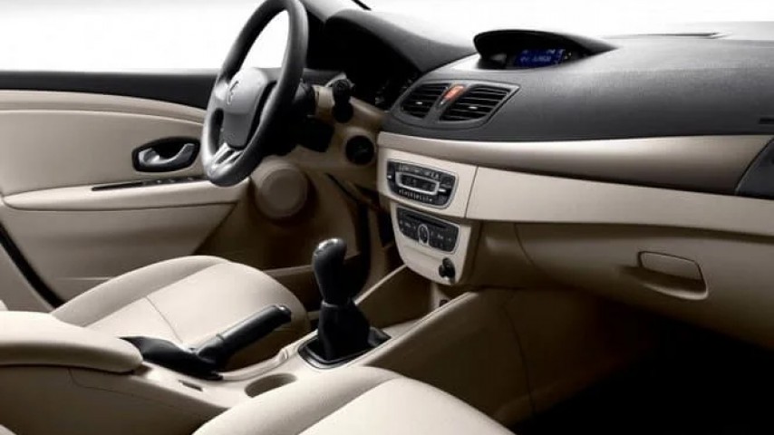 Rize Oto Kiralama – Renault Fluence Rota | Ayala Tour Rize’de kiralık Renault Fluence – Ayala Tour Rent a Car