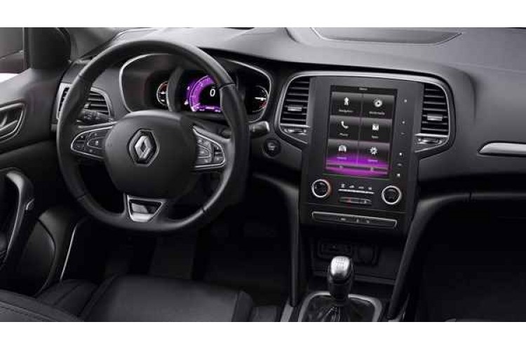 Rize’de kiralık Renault Megane – Ayala Tour Rent a Car
