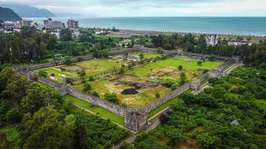Rize çıkışlı Batum turu Sarp Sınır Kapısı geçişi