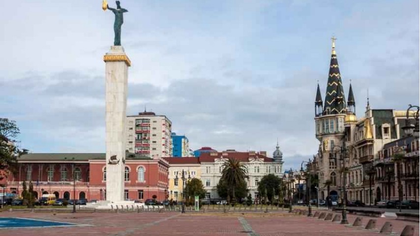Rize çıkışlı Batum turu Sarp Sınır Kapısı geçişi