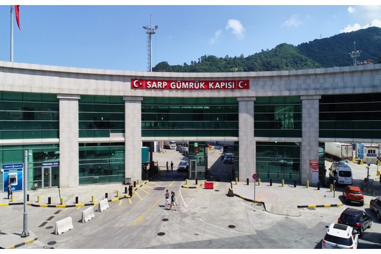Rize çıkışlı Batum turu Sarp Sınır Kapısı geçişi