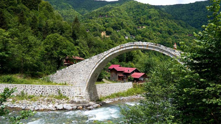 Pokut Yaylası bulut denizi manzarası