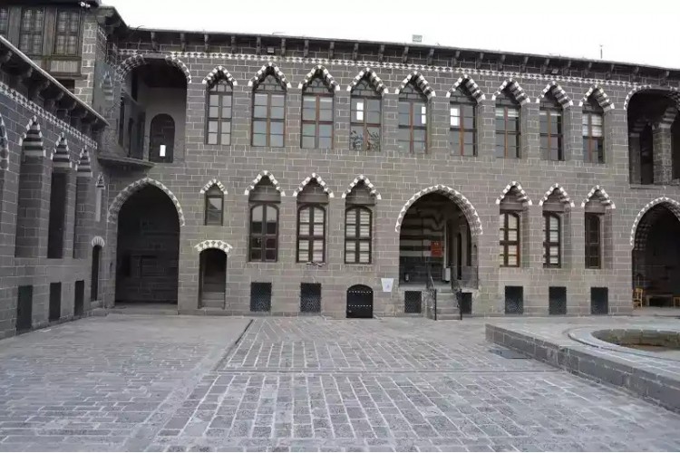 Konaklamalı ve Otobüslü GAP Turu