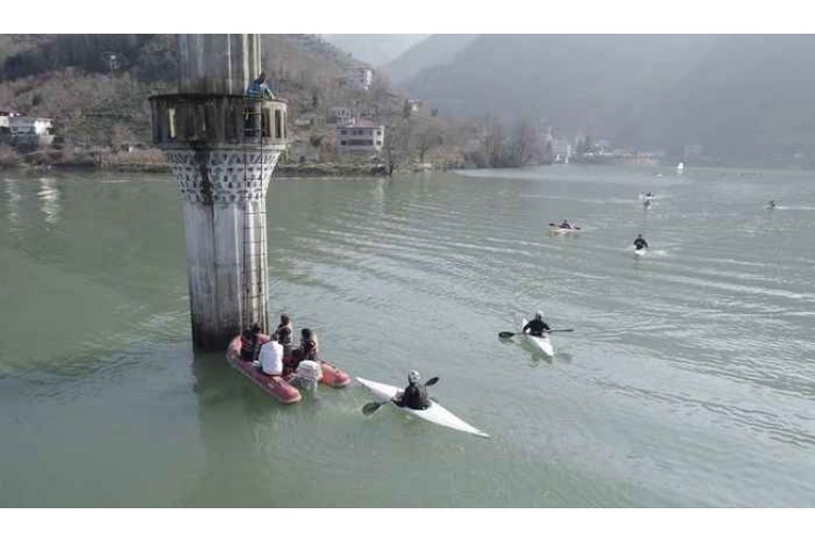 Borçka Karagöl Tabiat Parkı