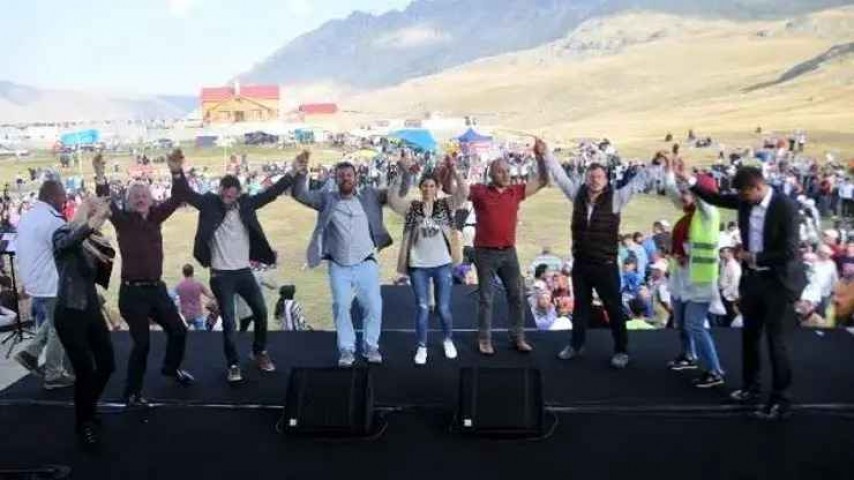 26. Ovit Yayla Şenlikleri 2026 afişi - Semicenk, Eypio, Yener Çevik, Altay ve diğer sanatçılar