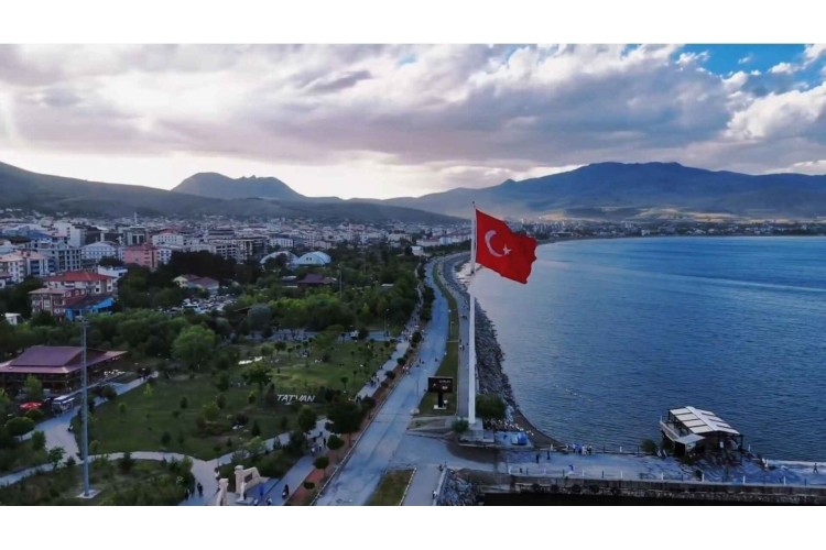 Rize Çıkışlı Van Turu