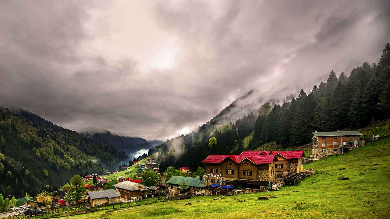 Rize Çıkışlı Ayder Yaylası Turu - Karadeniz yayla evleri ve doğa manzarası